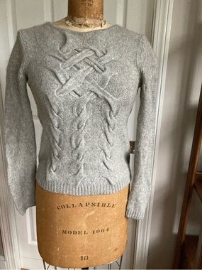 Cashmere cable knitting sweater Laundry by Shelli Segal